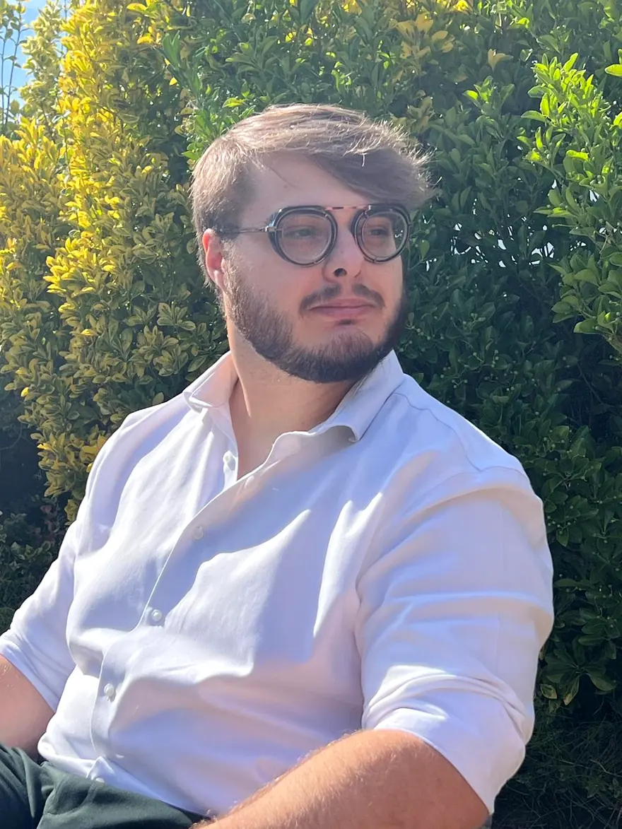 Hugo Dos Santos, qui intervient à domicile à Caen et dans le Val ès Dunes